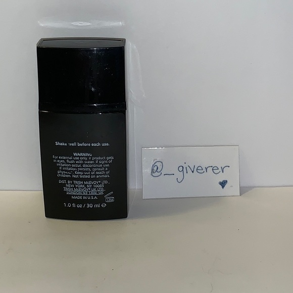 Shade 4 Even Skin Foundation Trish McEvoy Discontinued - Picture 2 of 7